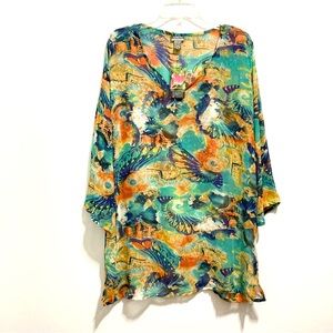 NWT Women’s Long Sleeve V-Neck Top